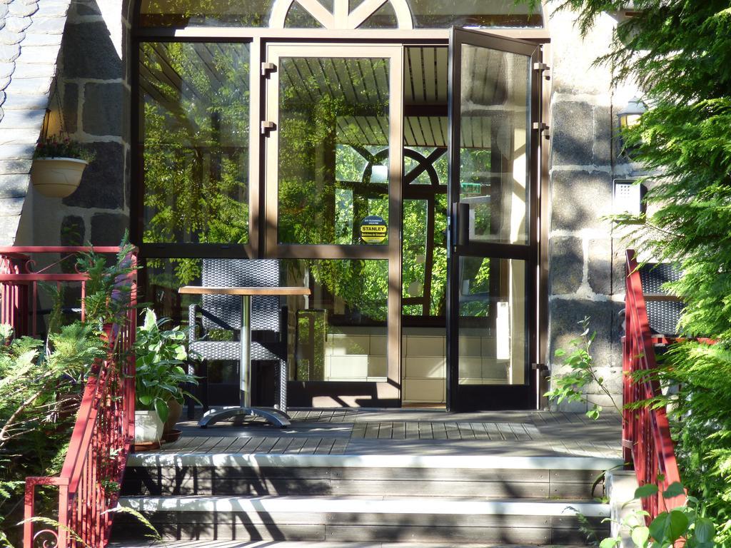 Auberge de l'Aspre Fontanges Exterior foto